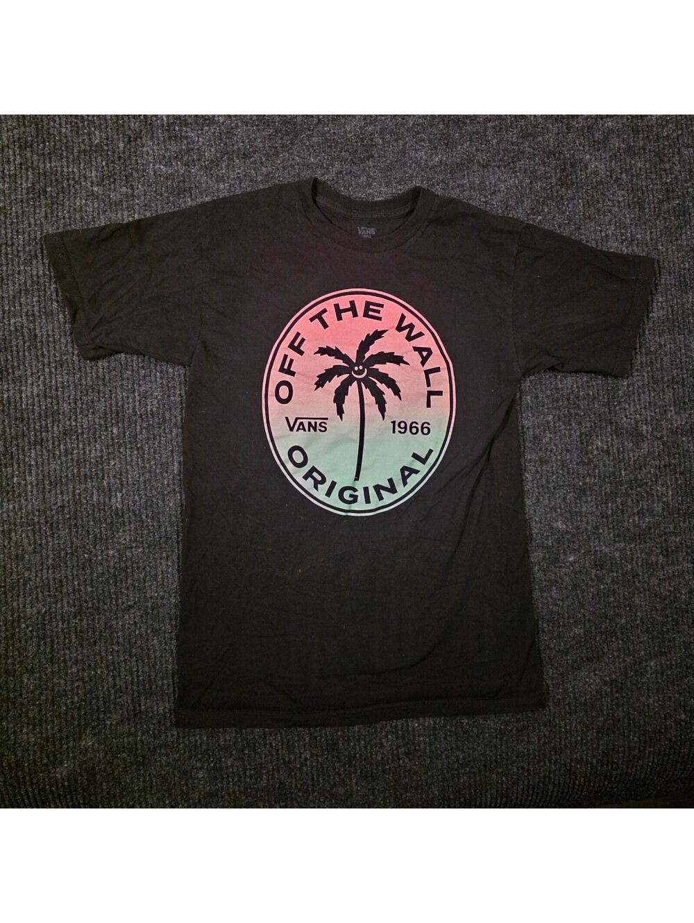 Vans Off The Wall Original Palm Tree Graphic T-Shirt Small Black